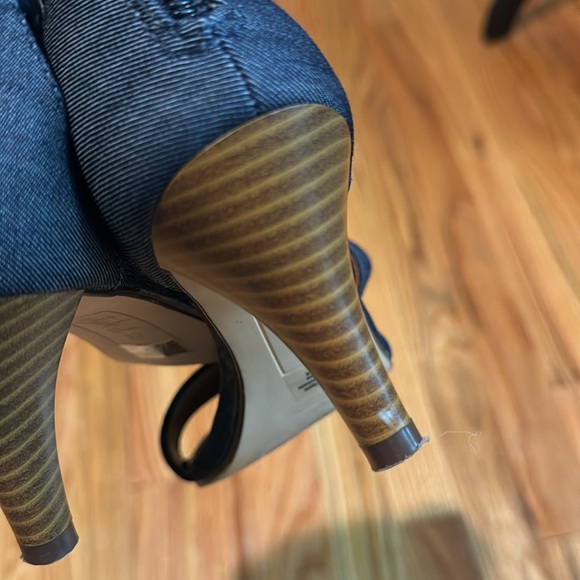 Style & Co. size 6M heels - Picture 7 of 8
